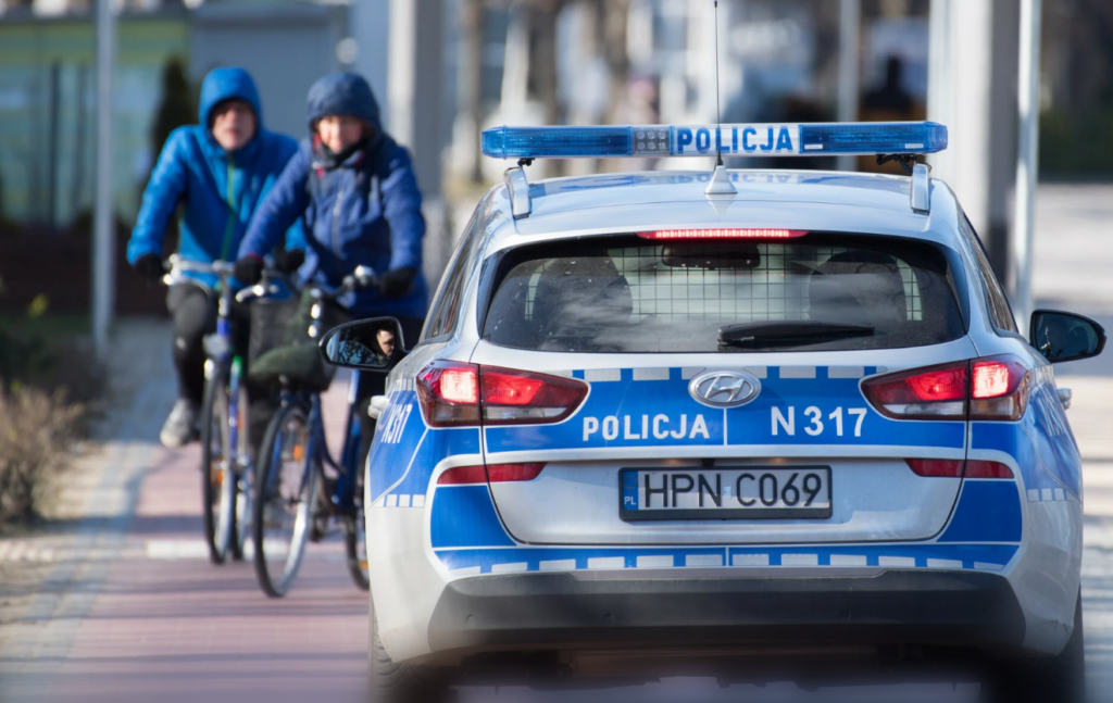 Nowe przepisy obejmą kierowców, rowerzystów i użytkowników hulajnóg